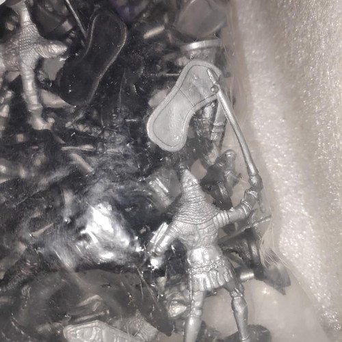 Castle set of 60 medieval knight figures miniatures diorama