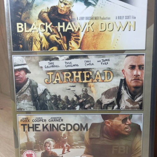 War 6-DVD Box Set with English Subtitles like new
