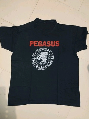 Pegasus Ios Rock Club T-shirt used, size Medium