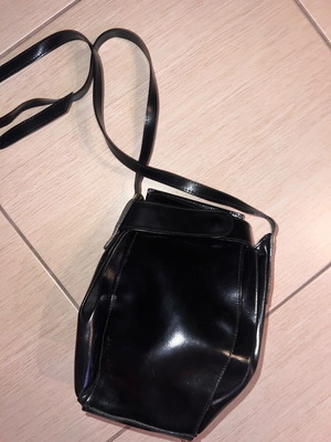 Vintage leather bag Italian origin, genuine leather, 90s era