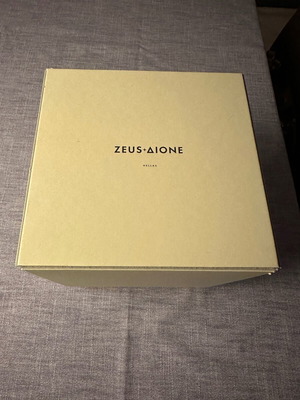Zeus and Dione σετ φλυτζάνι με σουβέρ και κουτάλι καινούργιο