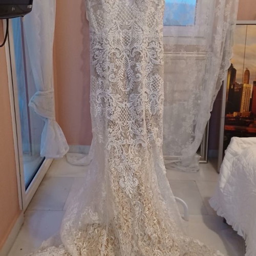 Primalicia wedding dress size S/M with alteration option