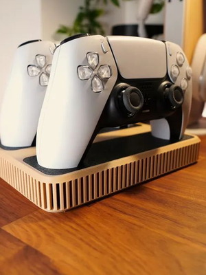 Βάση για 2 χειριστήρια PlayStation 5 κατόπιν παραγγελίας