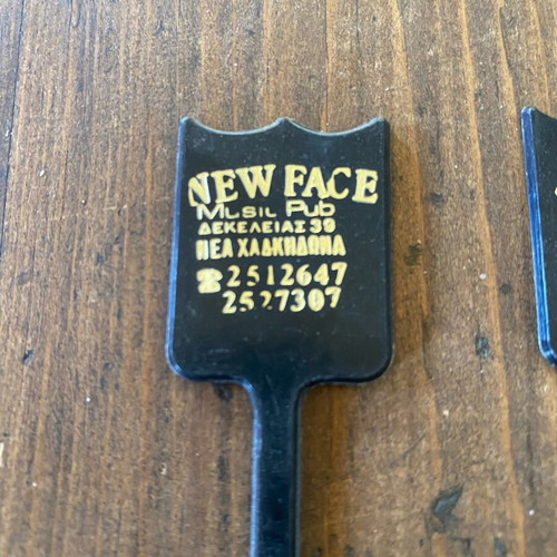 Collectible Music Pub “New Face” stirrers like new, 2 pieces from 1980-90s