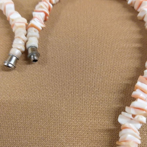 Necklace with broken square-shaped shells from the 1970s