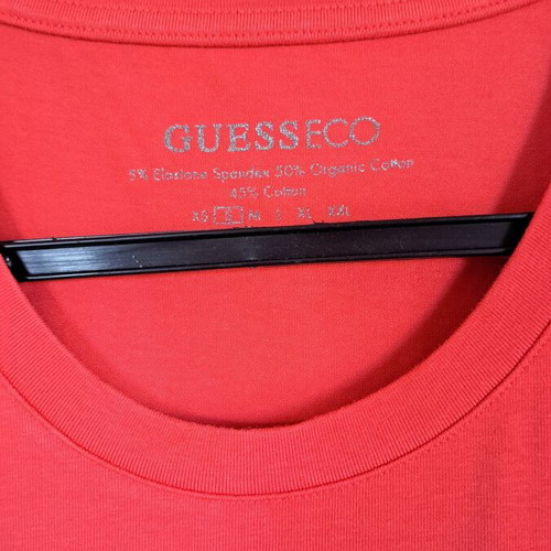 Guess fitted red top, size small