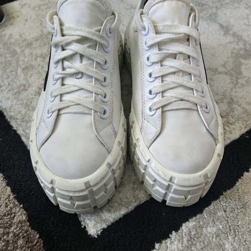Prada sports shoes used, size 36, white