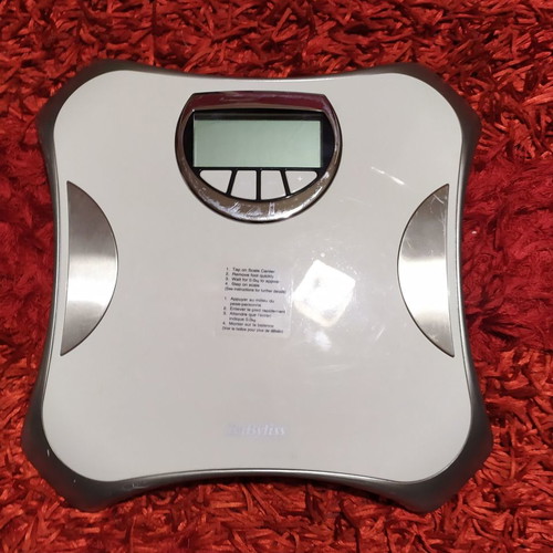 Bathroom scale used for parts, not working