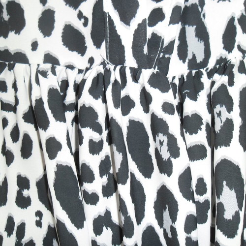 Μάξι φόρεμα καινούργιο animal print άσπρο μαύρο με γιακά μάο μέγεθος L