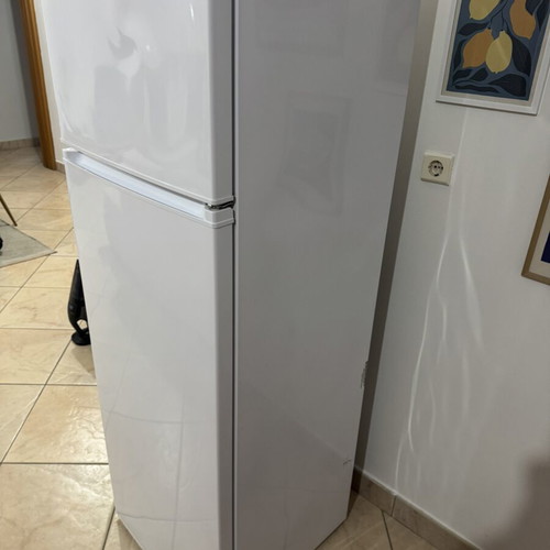 Candy refrigerator like new, height 1.60m, width 54cm