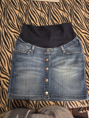 Maternity denim skirt H&M like new, blue, size S