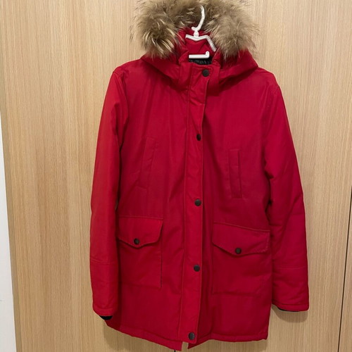 Women's jacket with fur like new, red, size M