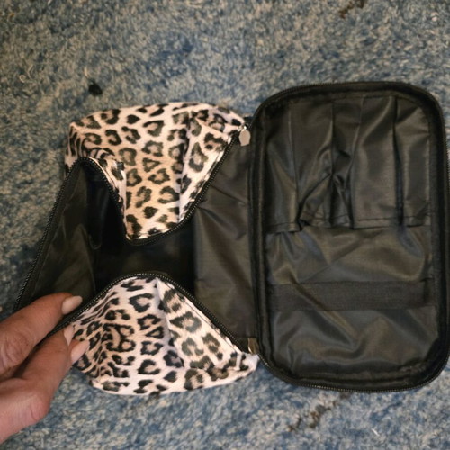 Cosmetic bag new leopard print 22×14 multicolor