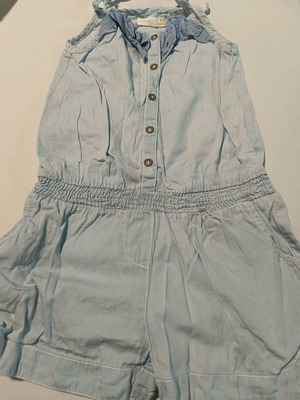 Girls' clothing used for 5-year-old