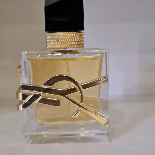 Yves Saint Laurent Libre Eau De Parfum 30ml like new