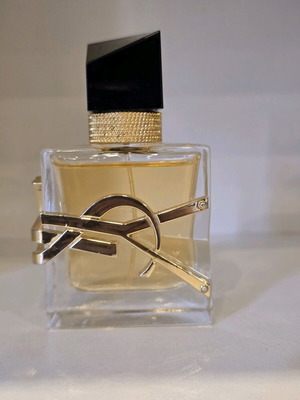 Yves Saint Laurent Libre Eau De Parfum 30ml like new