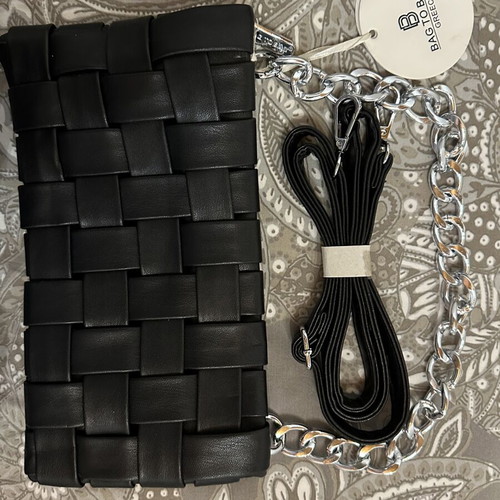 Bag to Bag crossbody bag like new, black