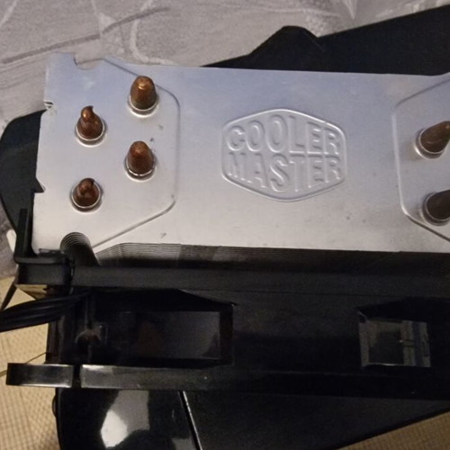 Cooler Master CPU Cooler used, 120mm PWM fan, 4 copper heatpipes