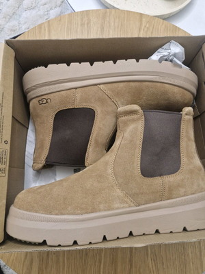 UGG 1152050 Chelsea Men's Suede Boots new, chestnut color