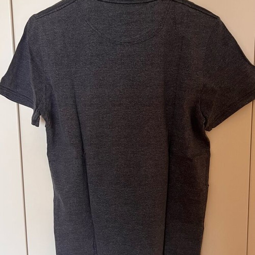 Hollister t-shirt used, size M, gray