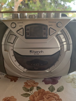 Boombox Bench KH 969 portable radio cassette player used