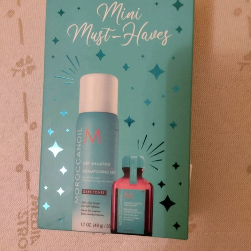 Moroccan Oil Gift Set new, mini set with two products for dark hair