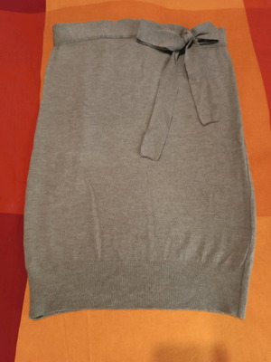 Knitted nude brown Kontatto blouse like new with bow