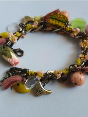 Handmade romantic bracelet like new with vintage charms