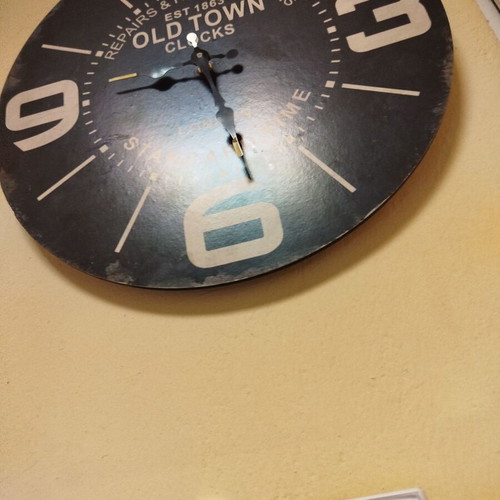 Wall clock London used, good working condition