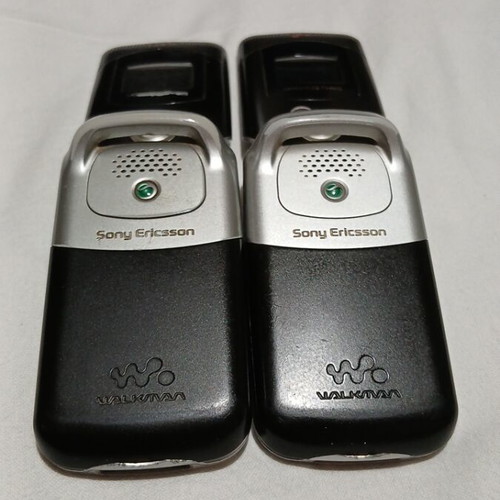 Sony Ericsson W300i Walkman phones used, pack of 2, clamshell