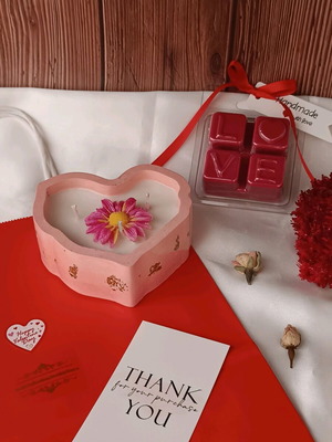 Σετ κερί Cherry Blossom σε ροζ κεραμικό δοχείο καρδιά με wax melts Rose & Violet