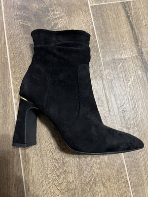 Black high heel ankle boots size 37