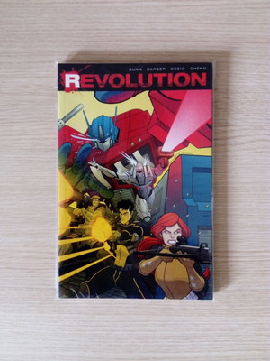 Revolution collectible volume like new