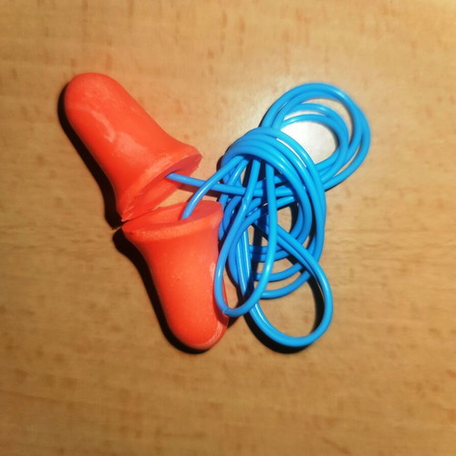 Honeywell polyurethane foam earplugs with cord new