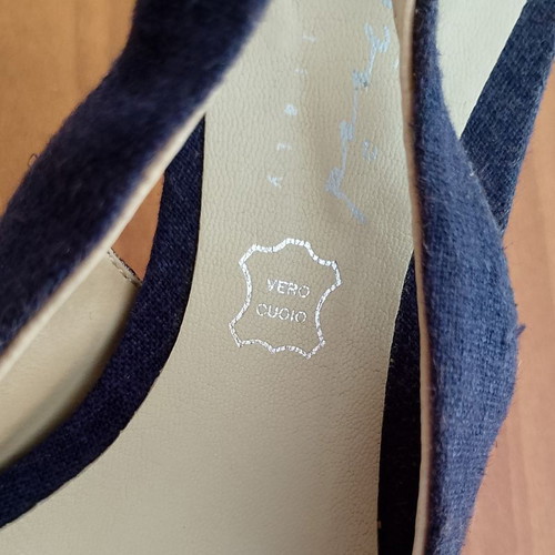 Slingback pumps in denim fabric and leather, size 39, like new