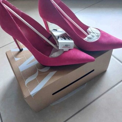 Zara pumps new, pink suede size 38