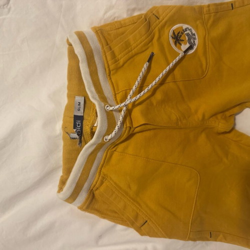 Okaidi kids shorts like new, yellow, size 92 cm for 2 years old