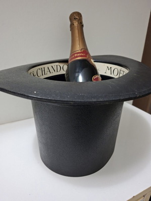 Moët & Chandon σαμπανιέρα vintage μεταχειρισμένη, σχέδιο καπέλου