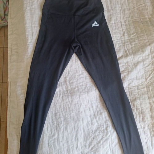 Adidas sports leggings Medium new, unworn, black