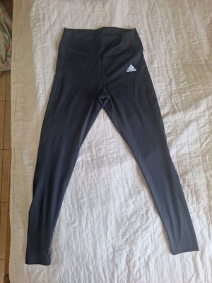 Adidas sports leggings Medium new, unworn, black