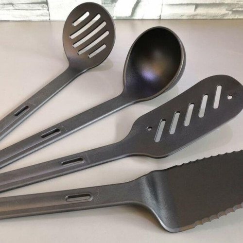 Tupperware Kitchen Utensil Set 4 Pieces with New Holder