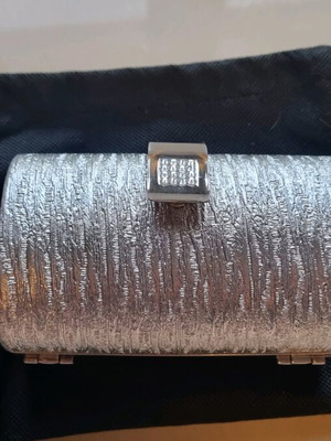 Silver clutch like new with chain, small