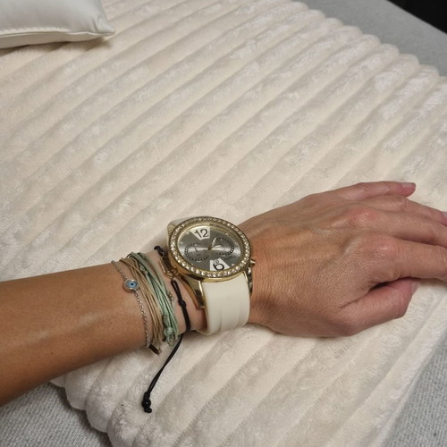 Loftys wristwatch used with chronographs and crystal decoration