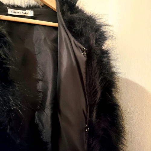 Faux Fur Cropped Jacket Cherry Koko like new, black, size S/M