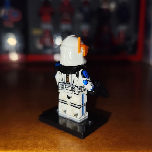 Captain Vaughn Lego minifigure with blasters and shoulder pads