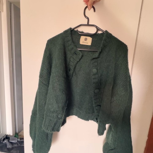 Karavan short cardigan like new, green with puffed sleeves