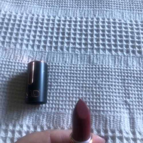 Bissini matte lipstick MD 135 like new, tested only