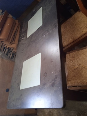 Kitchen table used, brown color, 1.20x0.70