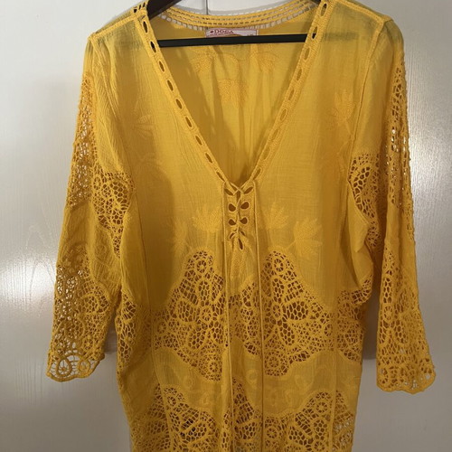 Cotton kaftan with embroidery size L-XL new, yellow and orange