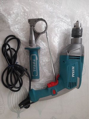 Total Κρουστικό Δράπανο 1010W σαν καινούργιο